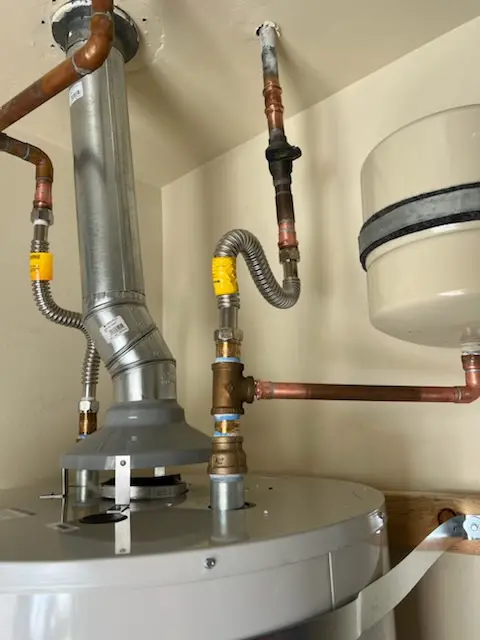 Water heater installation and plumbing repair in Okahumpka